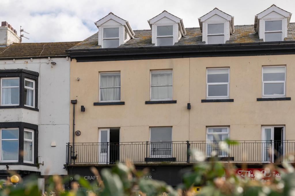 Back Morecambe Street, Morecambe, LA4 5EZ