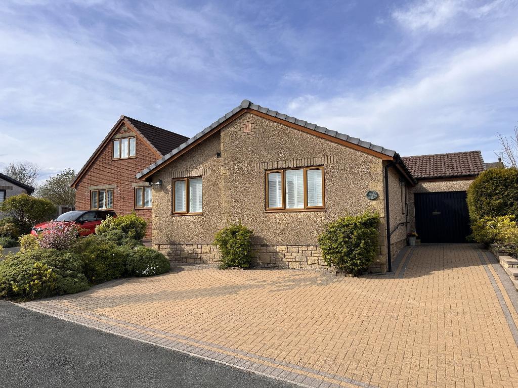 Evesham Close, Heysham, Morecambe, Lancashire, LA3 2FL